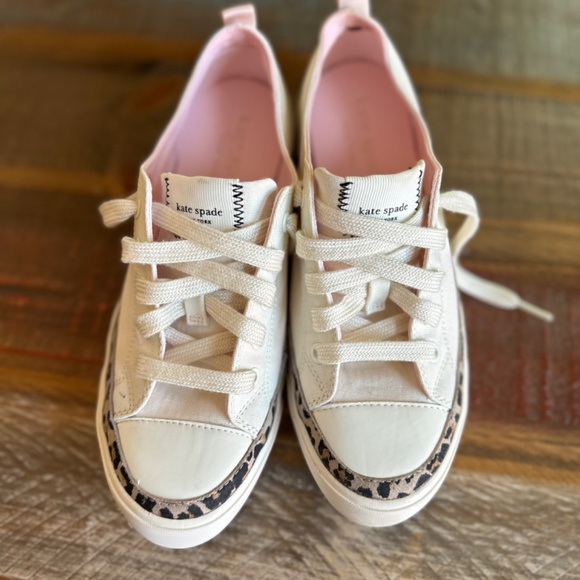 ๐ฅ๐๐KATE Spade! Kaia Leopard Print Trim Canvas Sneakers in cream-NEW!!๐๐๐ฅ - Picture 13 of 16